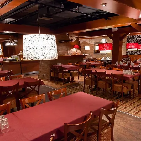 Aadankosio Отель